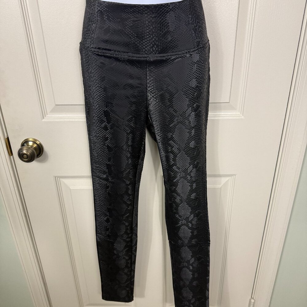 Bebe Snake Vegan Leather Leggings – XS (New with Tags)